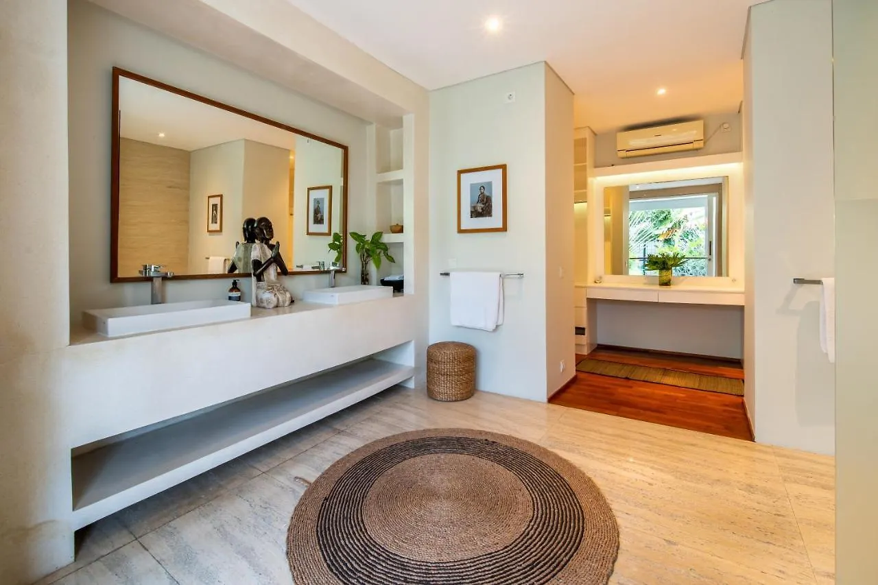 Villa Sunsara 4 - Enchanting 4Br Villa In A Great Location Canggu
