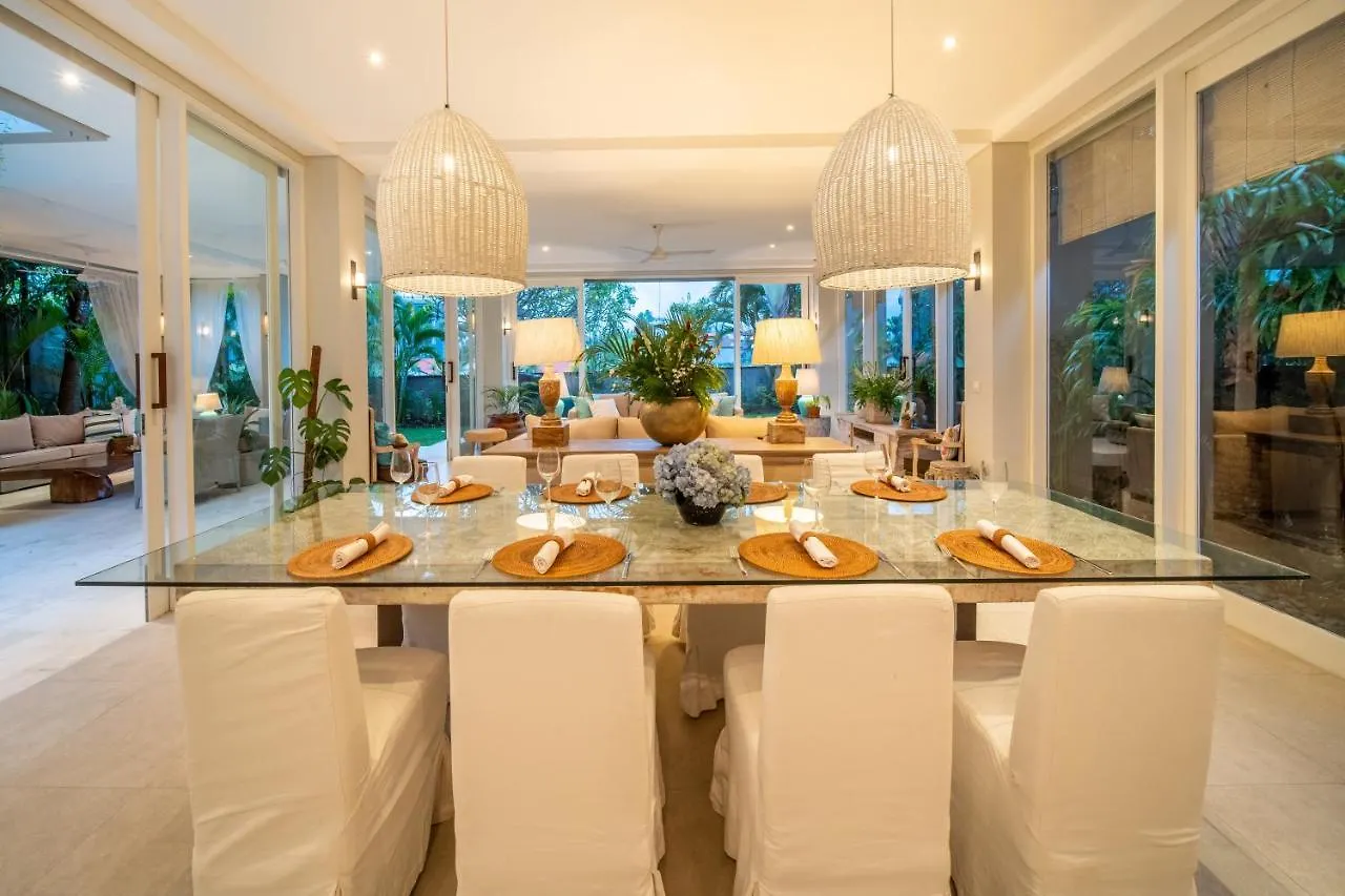 Villa Sunsara 4 - Enchanting 4Br Villa In A Great Location Canggu