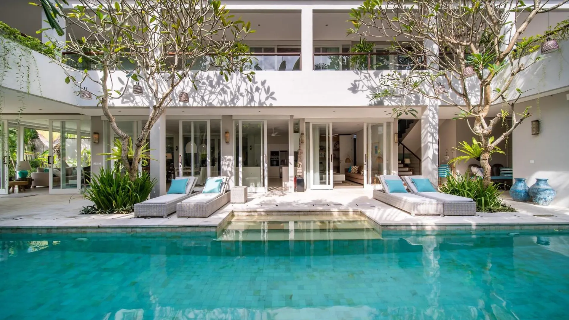 Villa Sunsara 4 - Enchanting 4Br Villa In A Great Location Canggu   Canggu (Bali)
